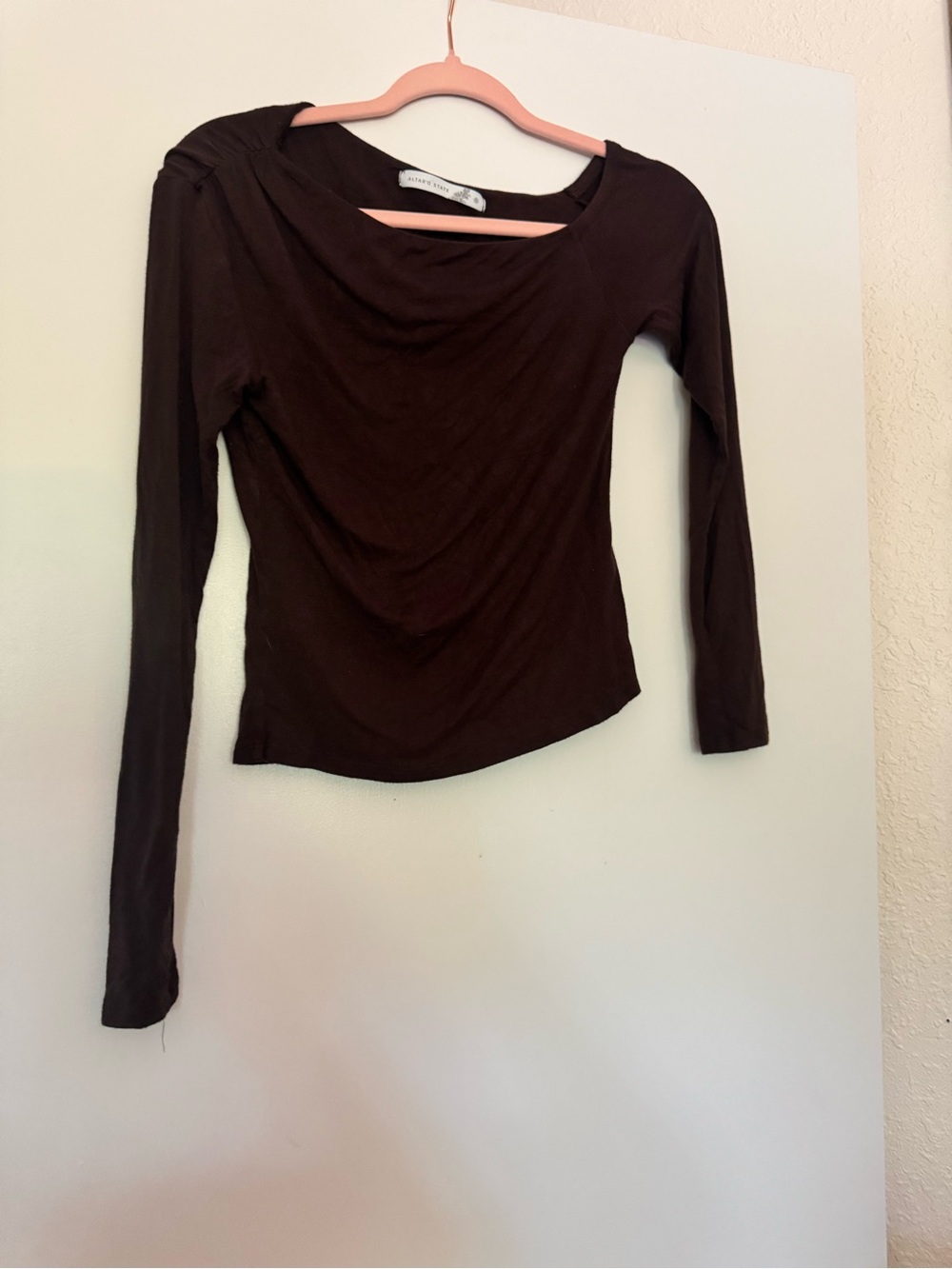 Altar’d State Long-Sleeve Draped Neck Women’s Top in Dark Brown Small